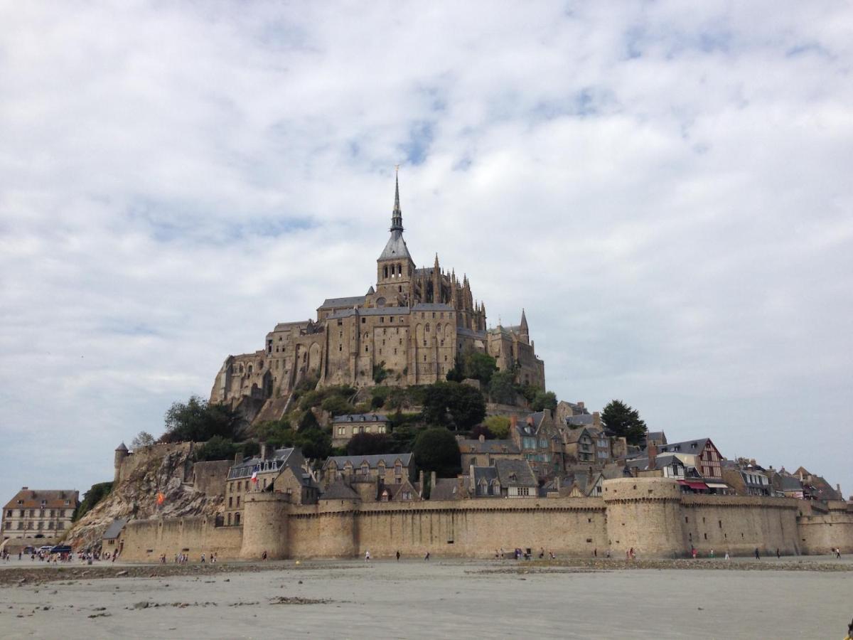 Maison D'Hotes De Charme La Rose De Ducey Pres Du Mont Saint Michel Екстер'єр фото